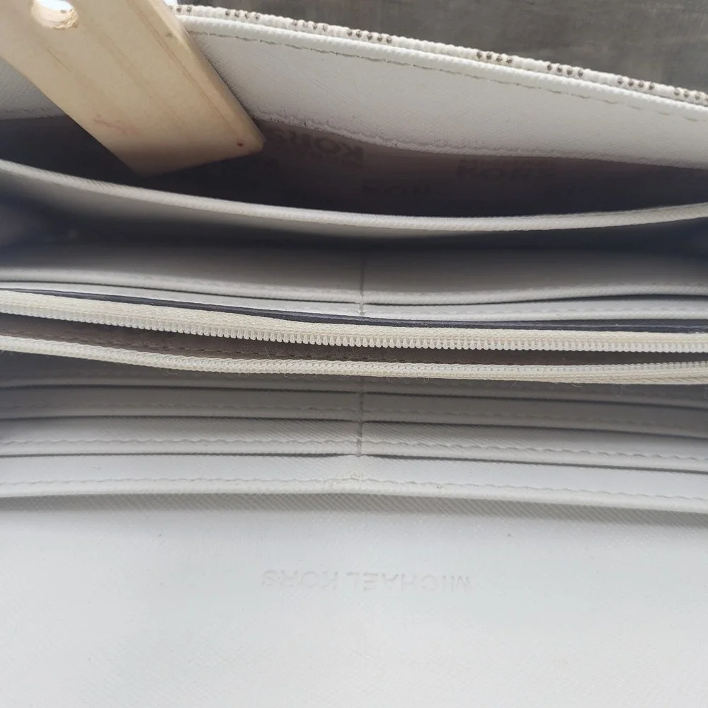 Michael‎ Kors Fulton Signature MK PVC Carryall Clutch Wallet (Vanilla)